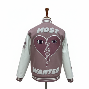 Chaqueta universitaria deportiva de nuevo estilo, edición Perfect Cut, para hombre y mujer, con bordado de chenilla personalizado, fabricada en fábrica a precio económico. - Product Image 2