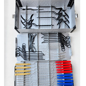 Ensemble d'instruments de rétraction pour chirurgie de la colonne vertébrale MIS - Kit chirurgical orthopédique réutilisable en acier inoxydable pour interventions minimalement invasives - Product Image 1