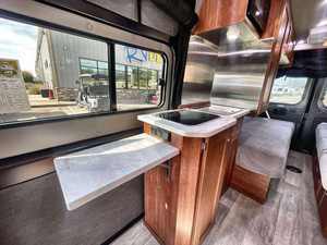 Autocaravana MINT 2023 RAM ROADTREK PLAY SLUMBER con Techo Elevable | Camping | Todoterreno | Camper Van | RV | Caravana - Product Image 2