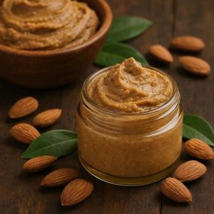 Mantequilla de Almendras Dulces Orgánica Pura y Natural al por Mayor, Suministro a Granel para Formulaciones de Cuidado Corporal y de la Piel, Precio con Descuento - Product Image 2