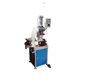 Presse à poinçonner hydraulique à disque circulaire - Product Image 1
