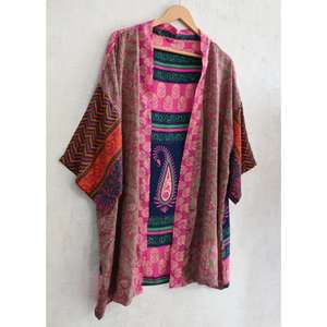 Kimono Corto de Seda India Hecho a Mano para Mujer, Ropa de Dormir Estampada, Regalo para Novia - Product Image 2