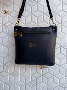 Sacs en cuir de vache véritable pour femmes, sacs à bandoulière élégants, vente chaude, sacs faits à la main de style western, nouveaux modèles - Product Image 3