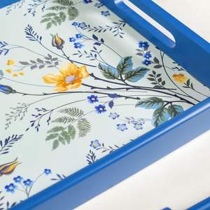 Ensemble de 3 plateaux de service en bois de tailles différentes, design emboîtable avec imprimé floral, utilisation au bureau et à la maison, matériau de qualité supérieure - Product Image 5
