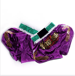 Pantalones Cortos de Muay Thai para Hombre, Rojos, Azules y Dorados, Bordados en Satén, 220g, Cintura Elástica Media, Ecológicos, de Secado Rápido, con Estampado por Transferencia de Calor - Product Image 3