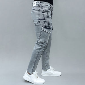 Gex Men Mid Rise Streachable Light Grey Cargo Jeans pour hommes - Product Image 2