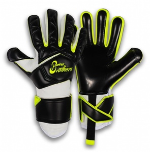 Professional Goalkeeper Gloves with Finger Spines and Padded Design to Reduce Hyperextension and Improve <b>Grip</b> <b>Control</b> - Product Image 4