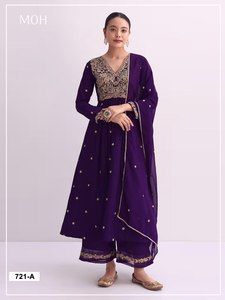 Ensemble Anarkali en rayonne brodée violette avec dupatta, tenue de mariage traditionnelle indienne et pakistanaise, coupe ample longue pour femme - Product Image 1