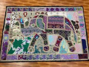 Tapisserie murale brodée à la main motif éléphant, patchwork de paillettes, chemin de table, broderie ethnique décorative - Product Image 4