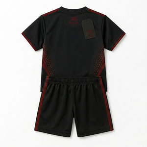 Ensemble de shorts athlétiques confortables pour enfants, conçu pour les enfants actifs, avec tissu respirant et coupe moderne. Prix de gros. - Product Image 5