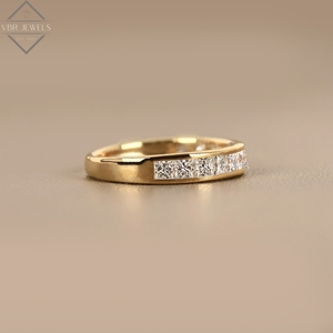 Bague de luxe en or jaune avec diamant taille princesse sertie en canal, bijoux de mariage et d'anniversaire pour femme, cadeau - Product Image 3