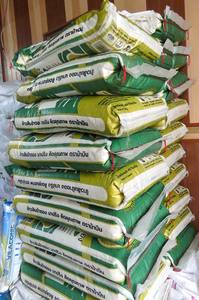 ข้าวเหนียวเหนียวเหนียวเวียดนามออร์แกนิก (เมล็ดขนาดกลาง) แบบแข็งแบบยาวอาหารแห้งที่ปลูกขายส่ง - Product Image 6