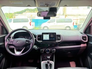 รถยนต์มือสองสีขาว ปี 2020 รุ่น Venue FWD 4 ประตู SUV 5 ที่นั่ง ไฟหน้า LED หลังคาซันรูฟ จอสัมผัส รถใช้แล้วจากเกาหลี - Product Image 3