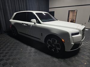 Rolls-Royce Cullinan Black Badge 2025 Usado - Product Image 3