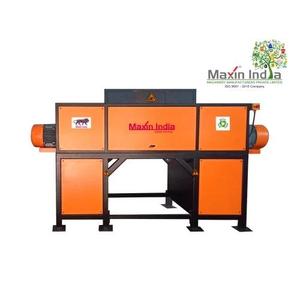 Broyeur de plastique de luxe en PRV à double arbre semi-automatique, capacité 500 kg/h, électrique, pour usage industriel - Product Image 4