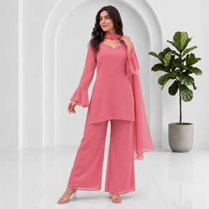 Ensemble Robe Palazzo Unie en Georgette pour Femme avec Dupatta Entièrement Cousu, Col à Nouer au Dos, Coupe Droite, Formelle, Respirante, Doux pour la Peau AARIKA - Product Image 4