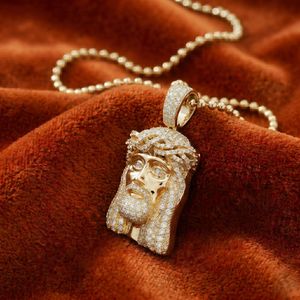 Collar de Oro de Lujo con Colgante de Cabeza de Jesús de Moissanita, Estilo Hip Hop, Joyería Religiosa Iced Out para Hombres y Mujeres - Product Image 3