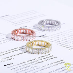 Bague éternité en moissanite et diamants baguette en argent sterling 925 pour les détaillants de bijoux de luxe - Product Image 2