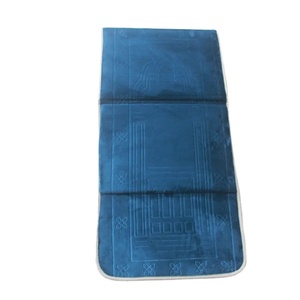 Tapis de prière à dossier portable nouveau design tapis de prière islamique épais en gros culte musulman tapis de prière musulman de voyage en relief - Product Image 3