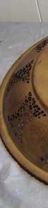 Plateau en laiton artisanal personnalisé, style élégant, bords découpés avec des motifs complexes, motifs classiques, cadeau souvenir de luxe pour hôtel - Product Image 2