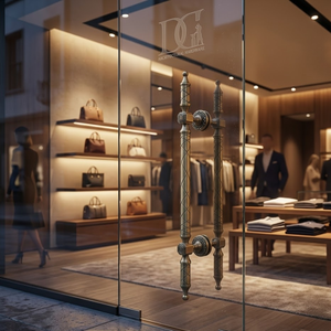 มือจับประตูทองเหลืองสไตล์โมเดิร์น Sentinel |   มือจับประตูทางเข้าแบบสถาปัตยกรรมลายสลักสลับกัน |   ประตูตกแต่งหรูหราสำหรับโรงแรม - Product Image 3