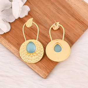 Boucles d'oreilles en laiton plaqué or avec pierre précieuse œil de chat bleue, bijoux faits à la main pour femmes, lot de 10 paires en gros - Product Image 5