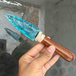 Cuchillo de Cristal Único de Obsidiana Azul Agua, Estilo Amor, Hecho a Mano, Piedra Curativa Decorativa, Daga para Colección del Hogar - Product Image 6