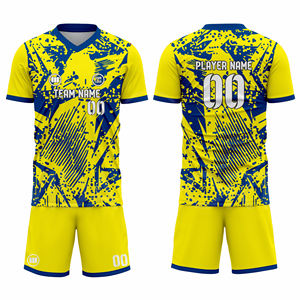 Fabricant d'uniformes de football de qualité supérieure, kit de football personnalisé par sublimation, fournisseur en gros de maillots et shorts d'équipe - Product Image 1