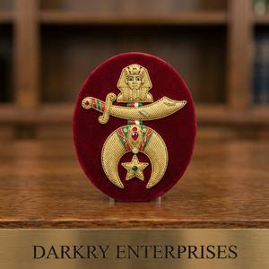 Fabricant de patchs personnalisés brodés, insignes de regalia faits main en fil d'argent massif, pour la Rose Croix du 18e Degré et le Bouclier du Pélican, pour les confréries maçonniques - Product Image 5