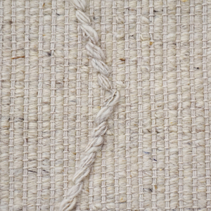 Tapis en laine beige ivoire à motif géométrique minimaliste, tapis texturé neutre avec franges, antidérapant et écologique pour salon - Product Image 4