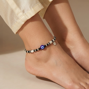 Chaîne de cheville DIVYORO en argent en forme d'œil - Product Image 4