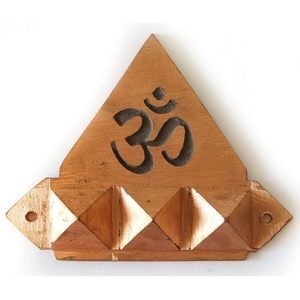Estrella de Cobre Swastik para Entrada de Puerta, Pirámide de 5.5 Pulgadas, Yantra Vastu, Remedios, Vibraciones Positivas - Product Image 2