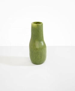 Premium Quality Modern Eco-Friendly Resin <b>Flower</b> Vase <b>for</b> Home Hotel Office Spaces Handmade Waterproof Tabletop Vase - Product Image 5