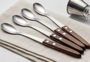 Cuillère à cocktail en acier inoxydable de qualité supérieure avec manche en bois, ustensiles de bar minimalistes, cuillères à cocktail pour mélanger les cocktails - Product Image 3