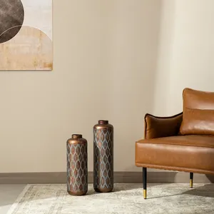 Florero de Metal Contemporáneo Hecho a Mano, Elegante Centro de Mesa Decorativo para Hogar, Oficina, Hotel, Recepción, Restaurante, Vestíbulo - Product Image 2