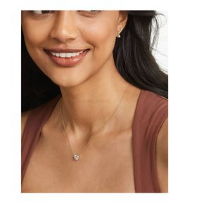 สร้อยคอเพชรเม็ดเดี่ยว 0.50 กะรัต เพชรสร้างในห้องปฏิบัติการ ทรงกลมเจียระไนแบบบริลเลียนท์ ระยิบระยับ สง่างามเหนือกาลเวลา สำหรับเธอ พร้อมจี้เพชรในตัว ประดับด้วยโรสโกลด์ - Product Image 1