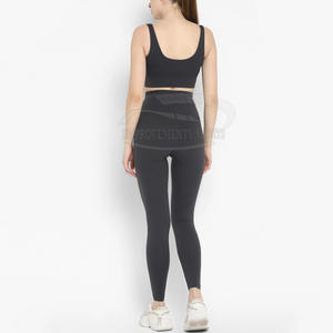 Mallas transpirables sin costuras hechas en fábrica para mujer, mallas de cintura alta/Baja, estilo informal, último modelo de ropa deportiva, cantidad a granel de Pakistán - Product Image 3