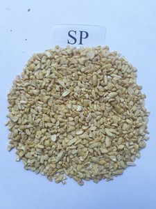 NUESITAS DE ANACAR DE VIETNAM LP PARTIDAS EN 4 PIEZAS COLOR BLANCO para Exportación - Product Image 3