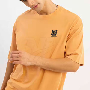 T-shirt pour homme de qualité supérieure, coupe ample et moderne, avec une construction en tissu fiable. - Product Image 2
