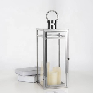 Linterna Icónica de Acero Inoxidable con Paneles de Vidrio, Portavelas Decorativo para el Hogar, Duradero, Se Aceptan Requisitos Personalizados - Product Image 1