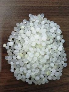 เม็ดพลาสติก LDPE 7 MFI สีขาวธรรมชาติ สำหรับโพลีเอทิลีนอุตสาหกรรมประสิทธิภาพสูง ราคาดีที่สุดจากซัพพลายเออร์ - Product Image 1