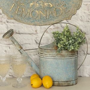 Regadera de metal rústica tradicional para decoración de jardín en casa con estilo campestre - Product Image 4