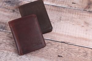 Cadeau de Noël personnalisé hommes portefeuille en cuir véritable à trois volets personnalisé cadeau pour lui TDW-0045 - Product Image 2