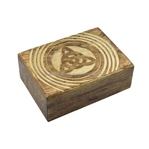 Boîte décorative en bois de qualité supérieure Triquetra Sculpture sur le dessus Parfait pour le stockage de bijoux à un prix compétitif - Product Image 6