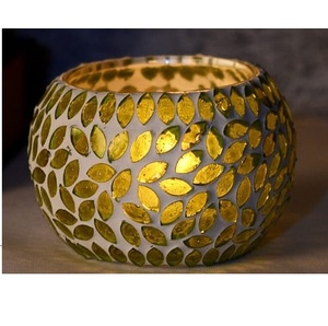 Portavelas de Metal Dorado Hecho a Mano, Decoración para Mesa de Comedor, Portavelas Votivo de Metal - Product Image 1