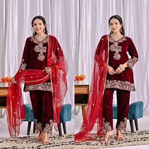 VISHNU K DESIGNS Traje de terciopelo de viscosa puro, de corte A, con bordado y lentejuelas, cintura natural, cuello en V, largo hasta la rodilla - Product Image 4