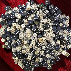 Dados de lujo hechos a mano de cuerno y hueso, dados naturales para juegos de mesa a precio económico - Product Image 4