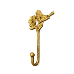 Crochet mural en forme d'oiseau au design antique avec finition dorée EPL, fabriqué à la main et en aluminium massif, collection d'objets de décoration pour la maison - Product Image 1