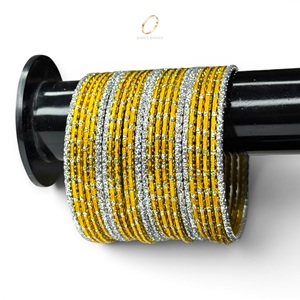 Juego de Brazaletes de Acero Inoxidable Amarillo para Niñas, Diseño Moderno y Lindo, con Circonitas, para Bodas, Joyería de Moda India, Fabricante - Product Image 2