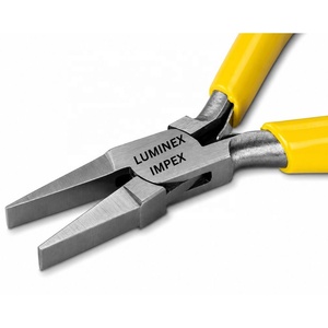Pince à bec plat professionnelle pour bijoux 130 mm en acier inoxydable avec poignée jaune certifiée CE ISO EPR OEM ODM - Product Image 2